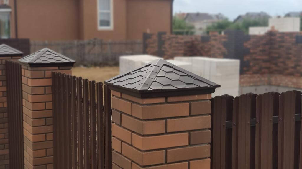 Колпак Zking Эверест Коричневый на столб 1.5х1.5 кирпича (390х390мм) в Реутове фото