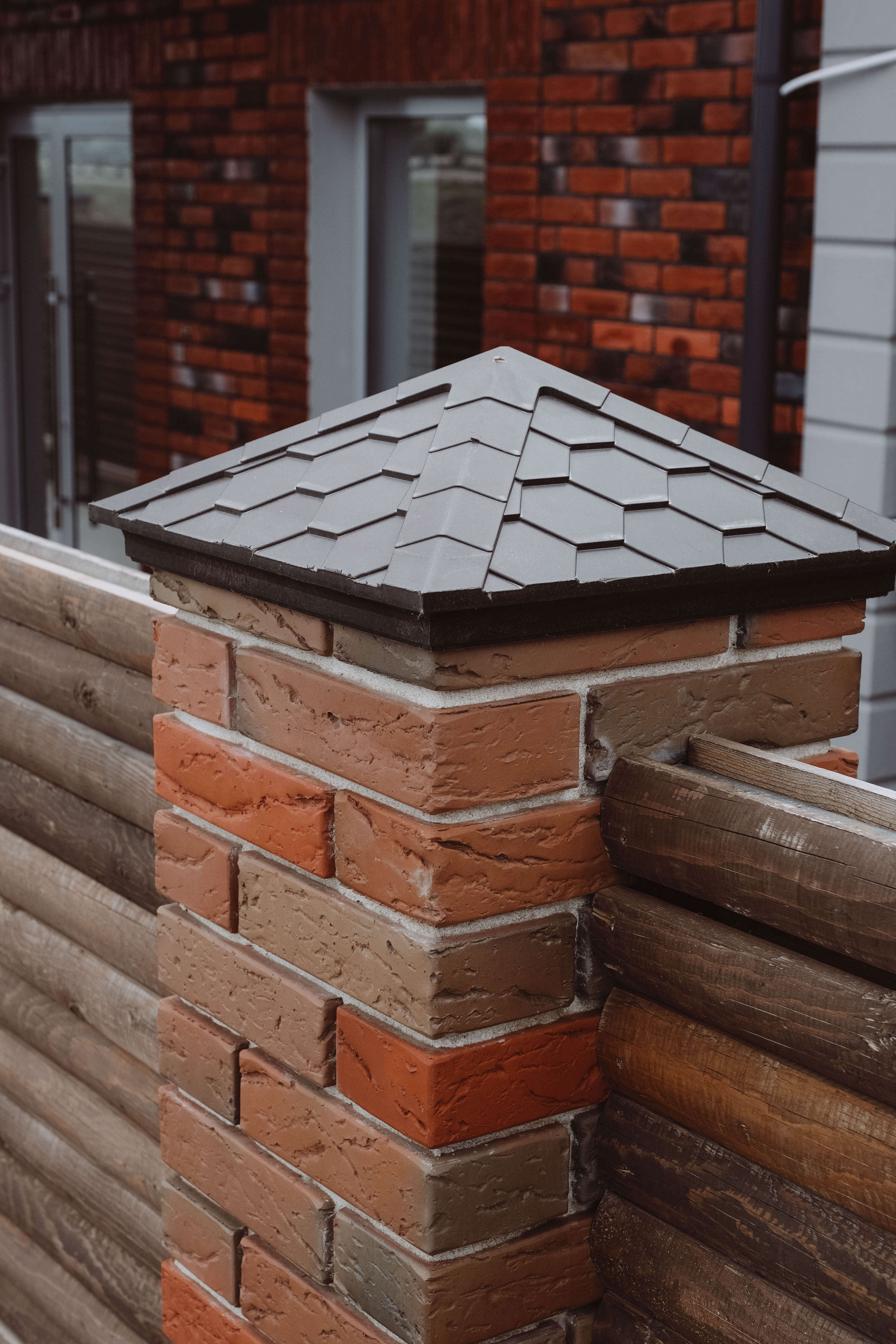 Колпак Zking Эверест Коричневый на столб 1.5х1.5 кирпича (390х390мм) в Реутове фото